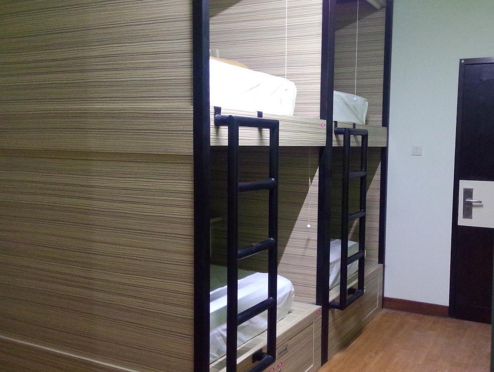 Cx Hostel Kuta Raya Bilik gambar