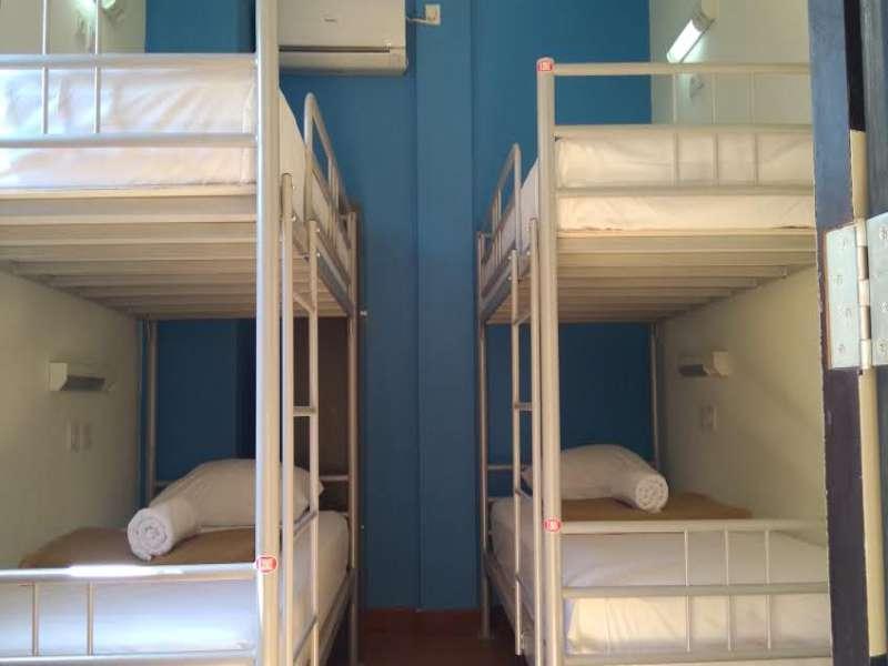 Cx Hostel Kuta Raya Luaran gambar
