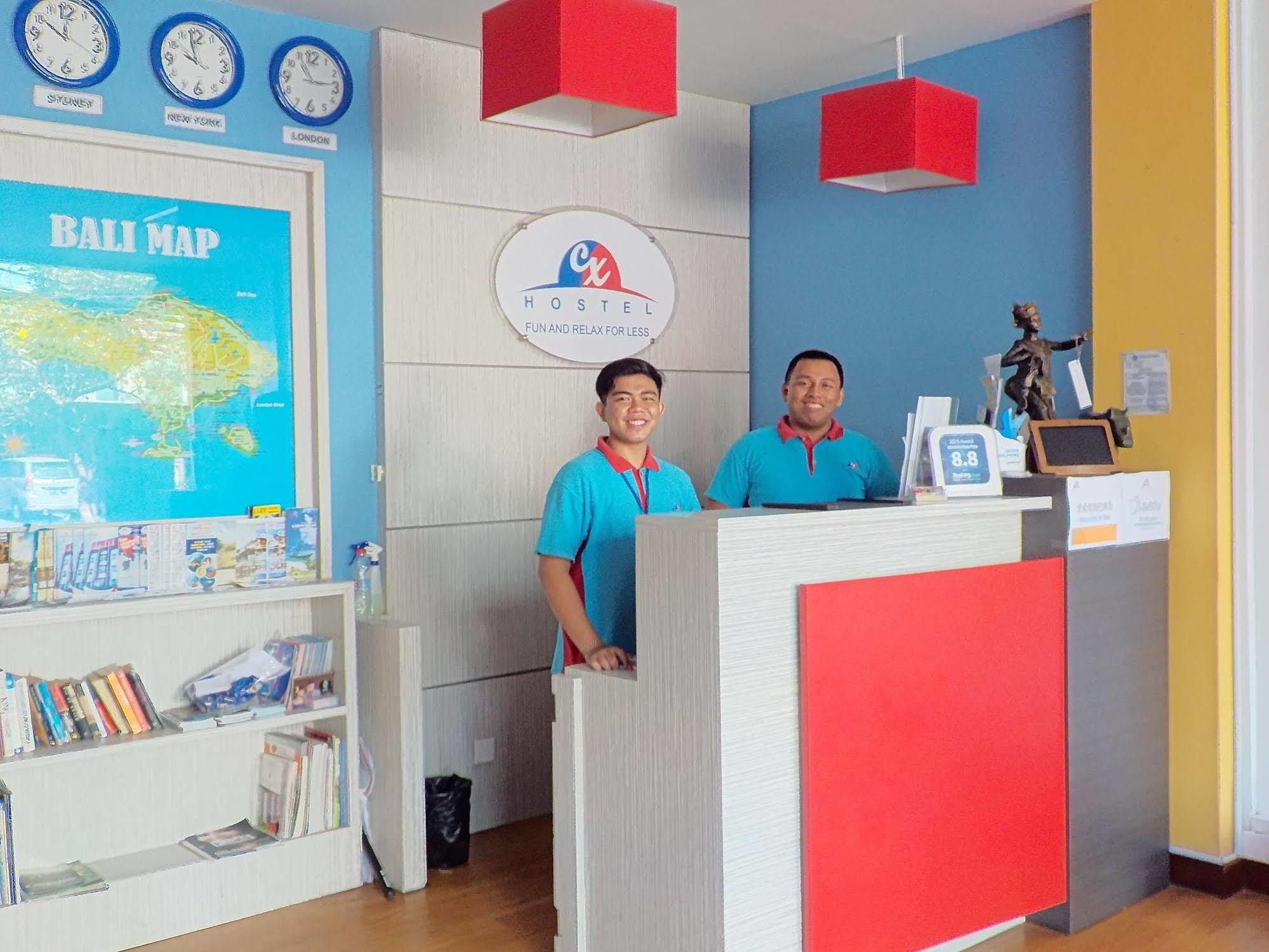 Cx Hostel Kuta Raya Luaran gambar