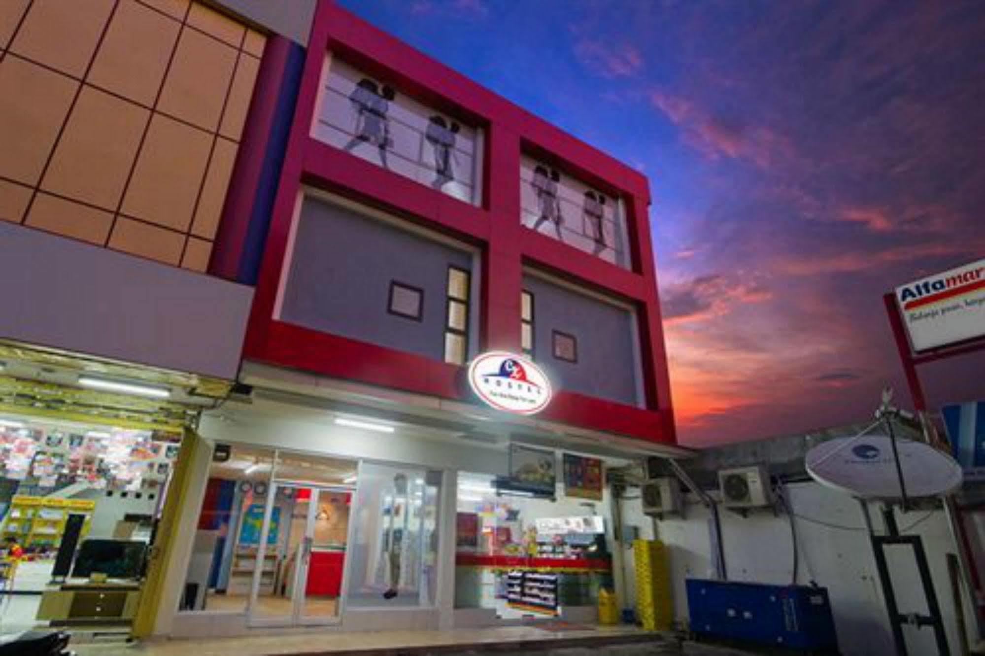 Cx Hostel Kuta Raya Luaran gambar